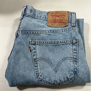 Levi’s 505 Denim Blue Jeans Regular Fit Light Wash 34 x 32”